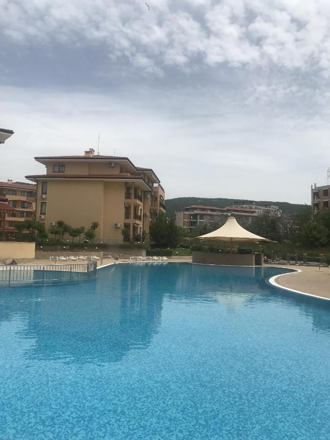 Apartament Menada Sky Dreams Święty Włas Zewnętrze zdjęcie